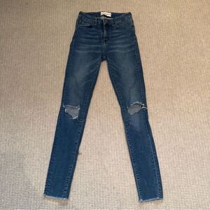 Etienne Marcel Skinny Jean - size 25